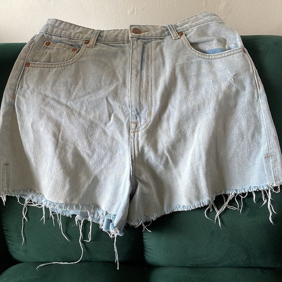 Frank and Oak Mom High Waisted Denim Shorts - Picture 3 of 8